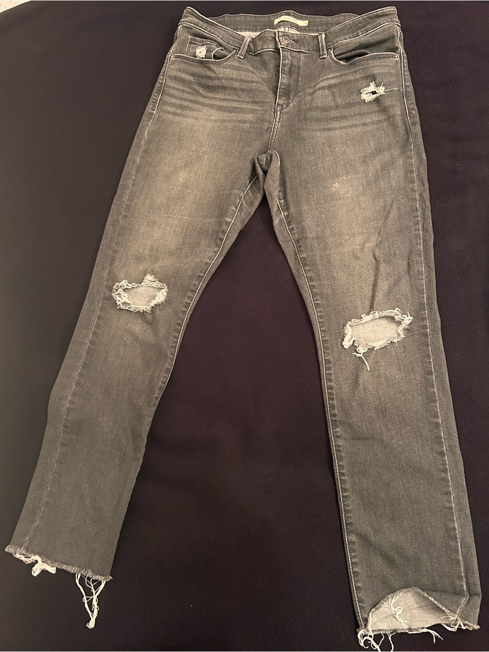 Levi's Women's Skinny Distressed Grey Ripped Jeans
